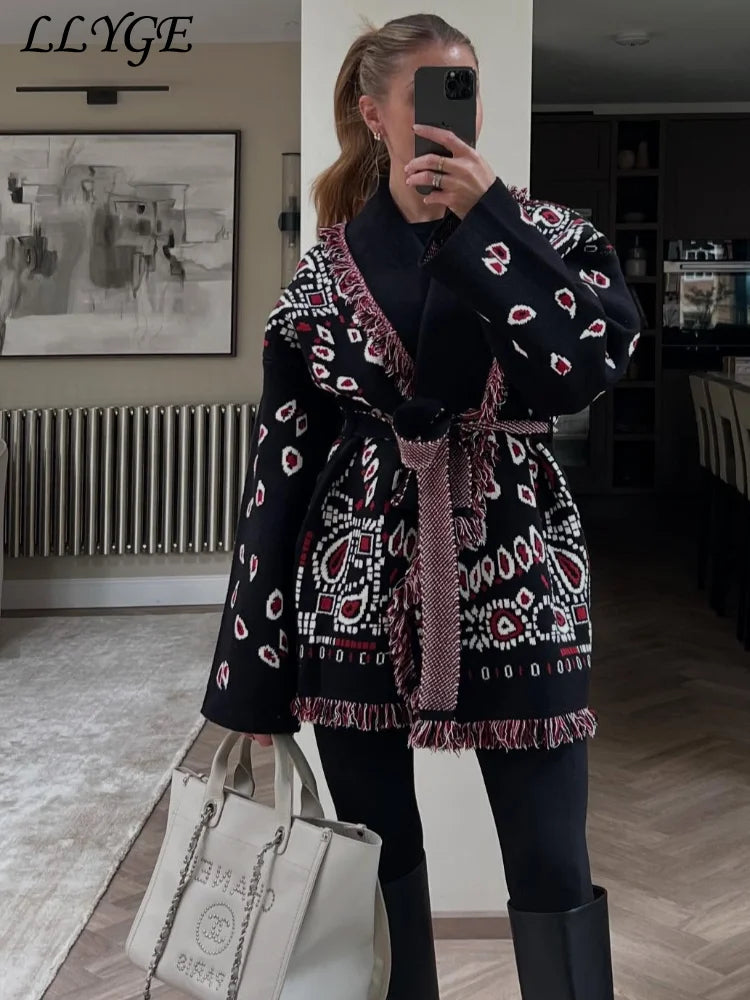 Person wearing a patterned coat and holding a white bag, with 'LYLGE' branding.